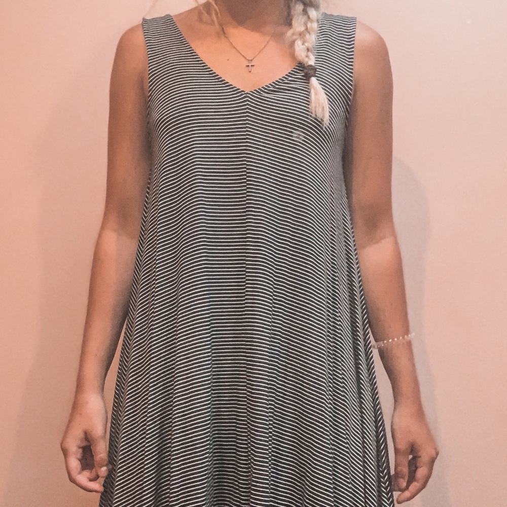 ❤️BRAND NEW NWT STRIPED AMERICAN EAGLE DRESS